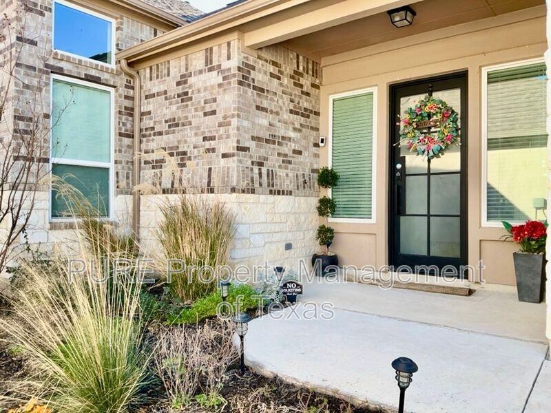 153 Benedum Way - Photo 2 of 22