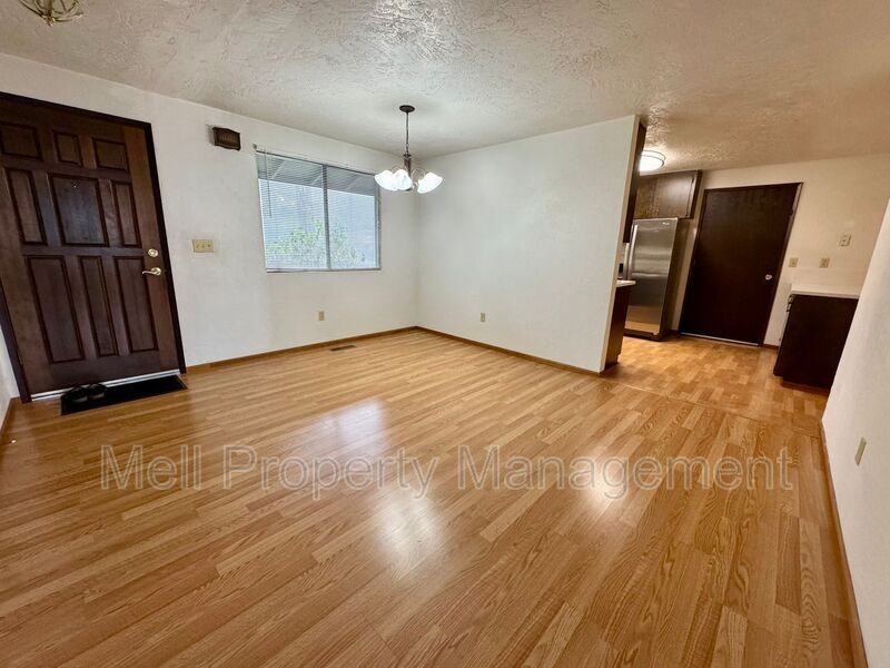 50 E Vine Maple Ln - Photo 5 of 26