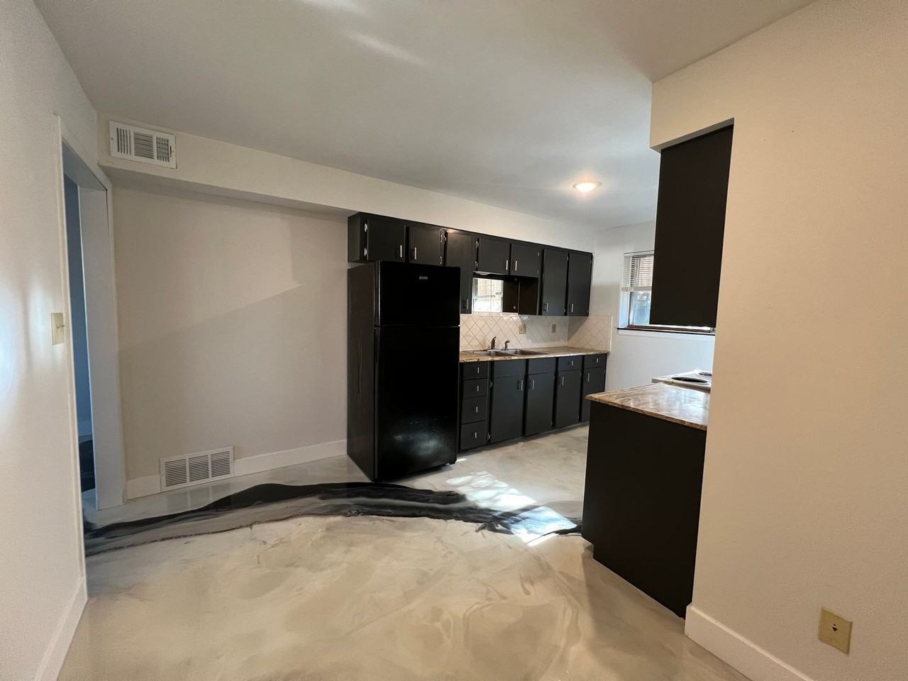 Library Place Apartments - Photo 4 of 19