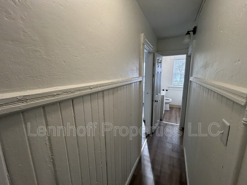 27 Hilton St - Photo 6 of 17