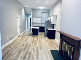 featured image of 1419 N Franklin St