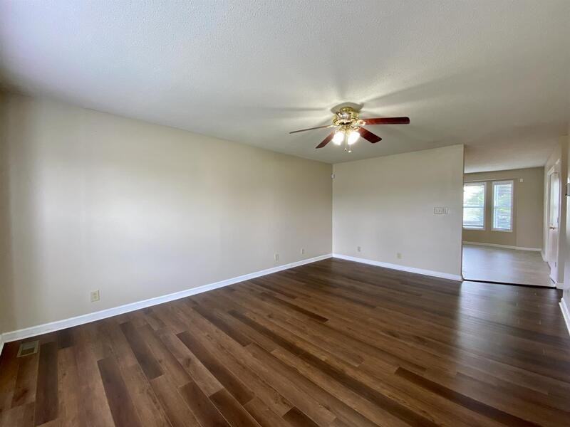 701 Carbondale Dr #NA - Photo 3 of 29