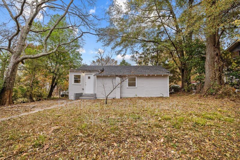 2113 Rambow Ave Sw - Photo 5 of 16