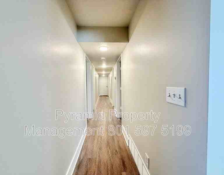 250 Nw - Photo 6 of 21