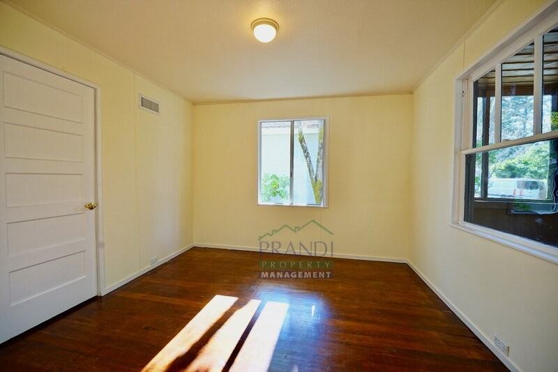 254 Kent Ave - Photo 6 of 19