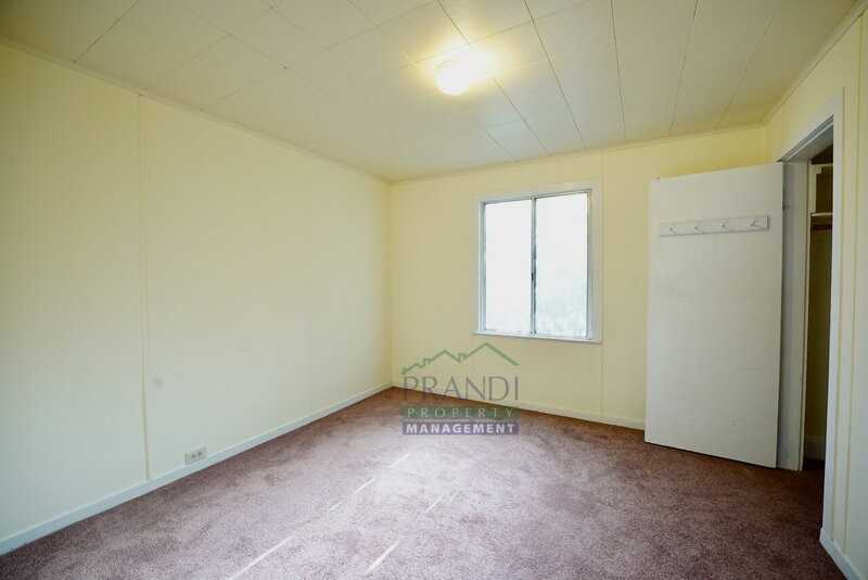 254 Kent Ave - Photo 7 of 19