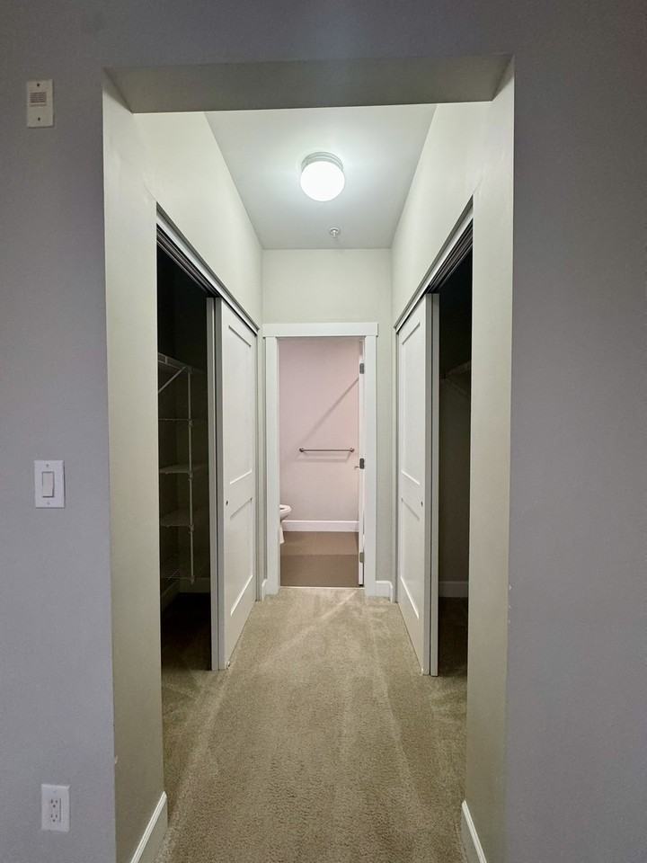 83rd Ave - Photo 3 of 13