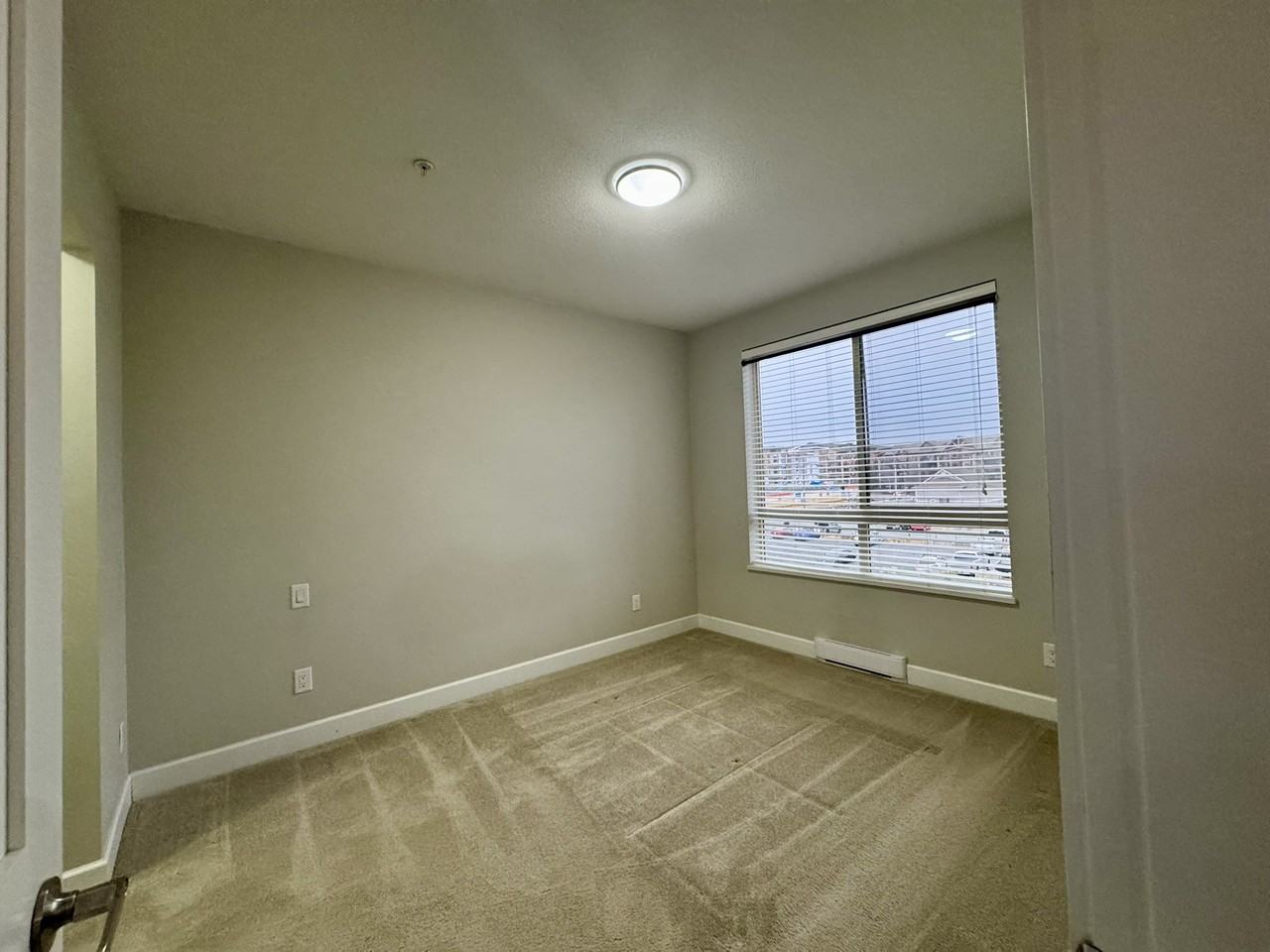 83rd Ave - Photo 4 of 13