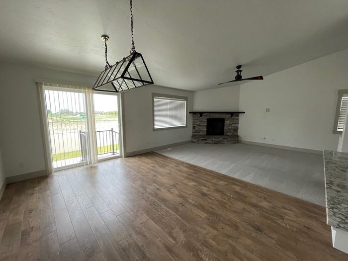 363 N Morley Green Way - Photo 7 of 14