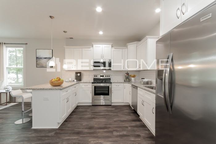 1335 Log Cabin Rd - Photo 3 of 24