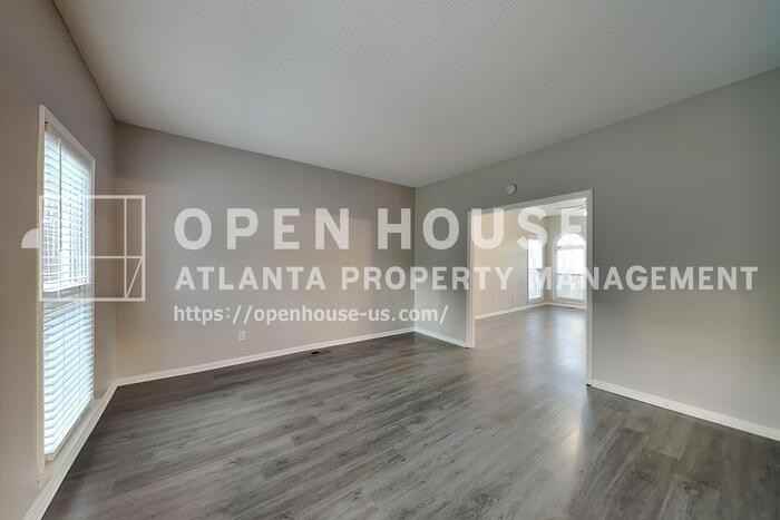 1717 Victoria Way Nw - Photo 6 of 21