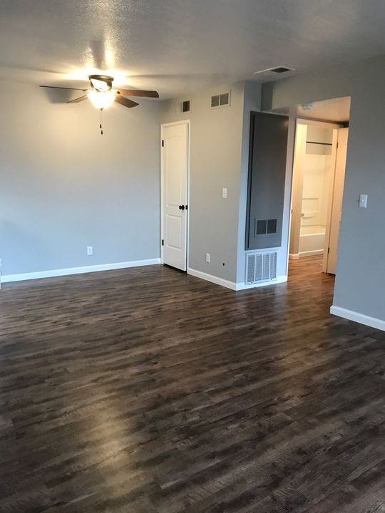 Northpoint II Apartments - Photo 7 of 9