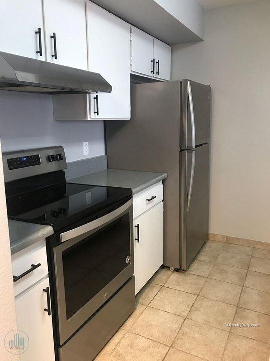 Northpoint I Apartments - Photo 3 of 12