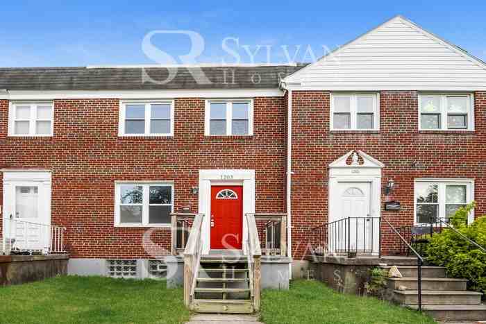 1203 Deanwood Rd - Photo 2 of 16