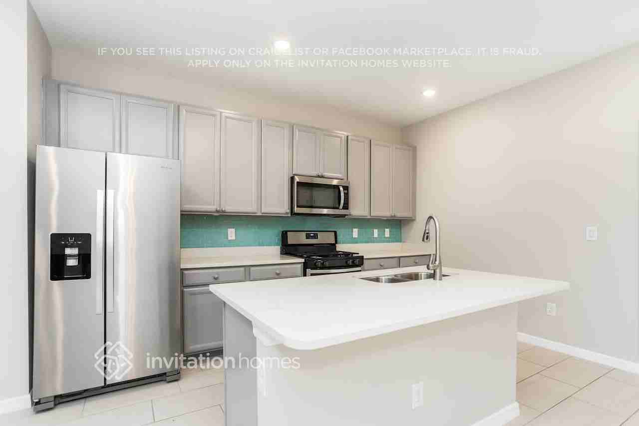 9911 Colorado Pl - Photo 6 of 18