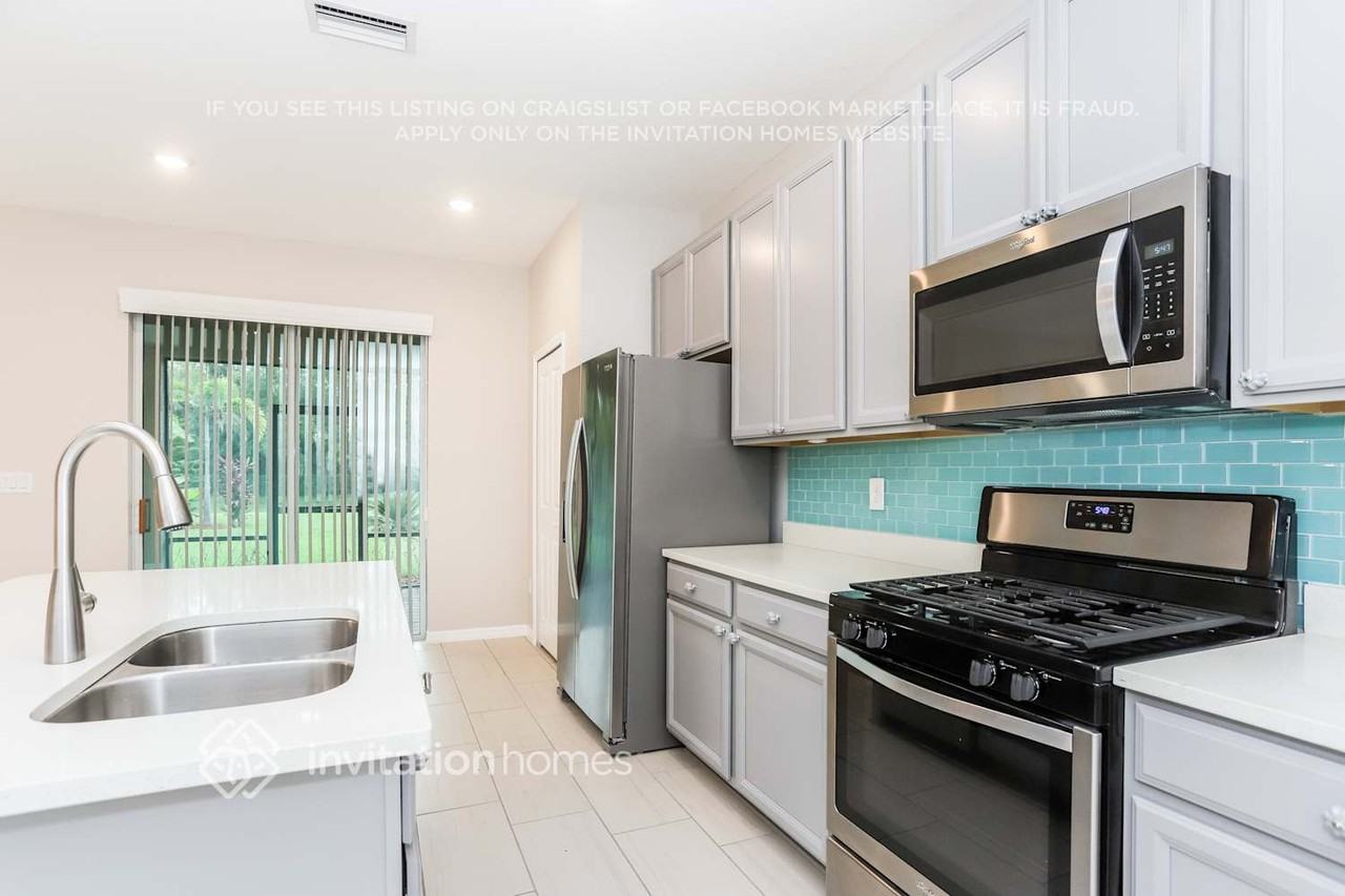 9911 Colorado Pl - Photo 7 of 18