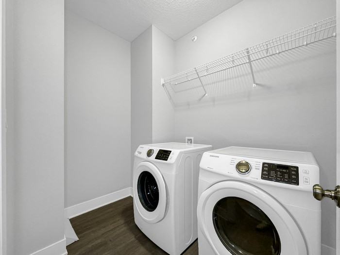 4461 Lower Beaver Rd - Photo 5 of 31