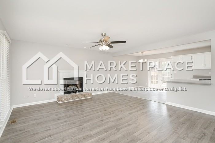 416 Sandburg Dr - Photo 5 of 26