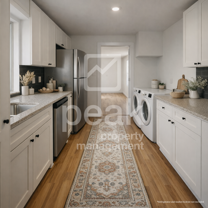 7624 Dahlen St - Photo 5 of 32