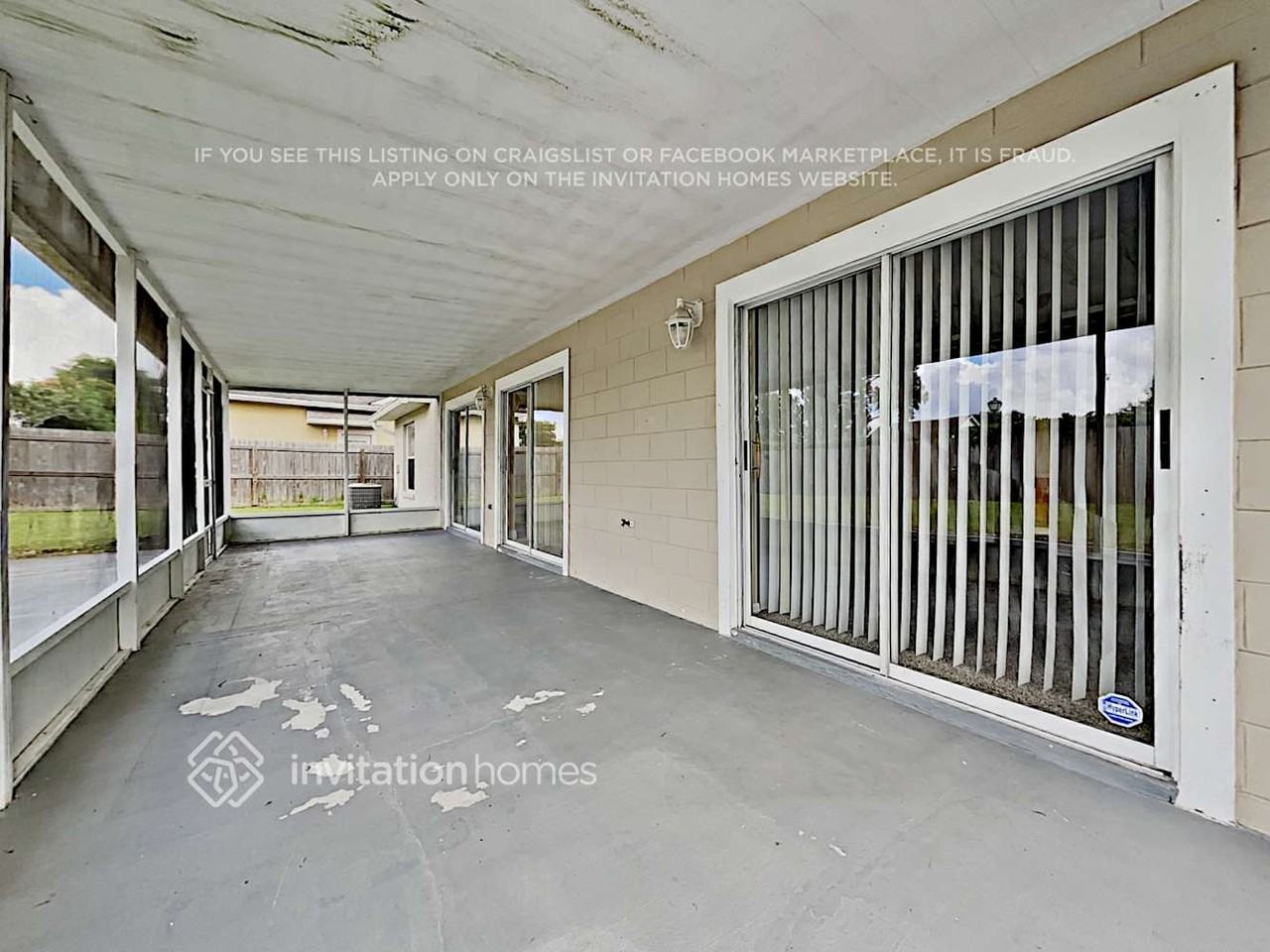 12179 Blackheath Cir - Photo 3 of 6