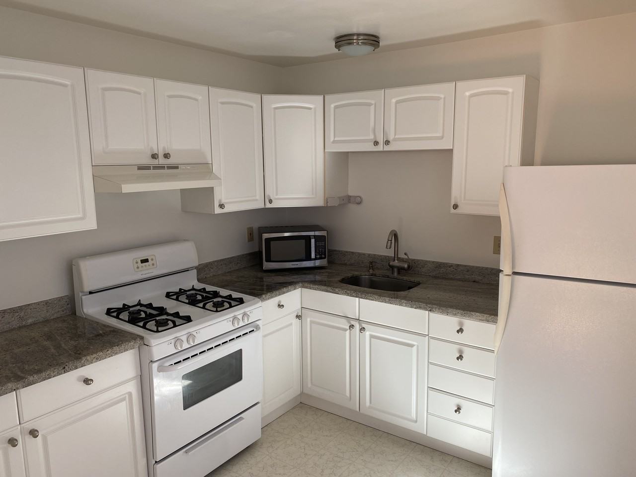 Haight St & Pierce St #4 - Photo 3 of 10