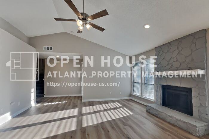 4901 Duncan Wood Dr - Photo 5 of 23