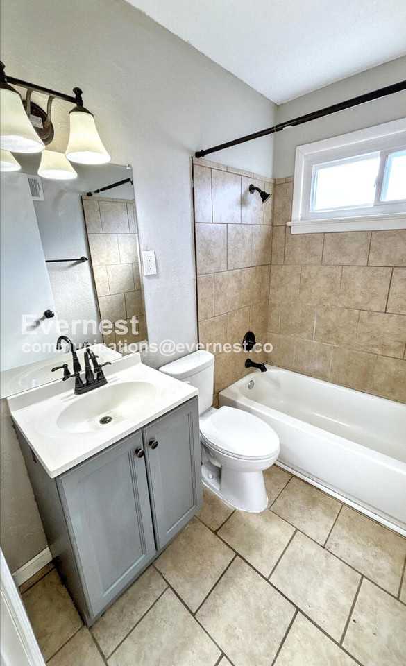 1130 Trampe Ave - Photo 6 of 19