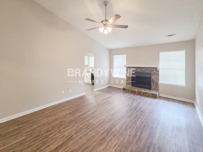 2525 Hallie Mill Rd - Photo 5 of 24