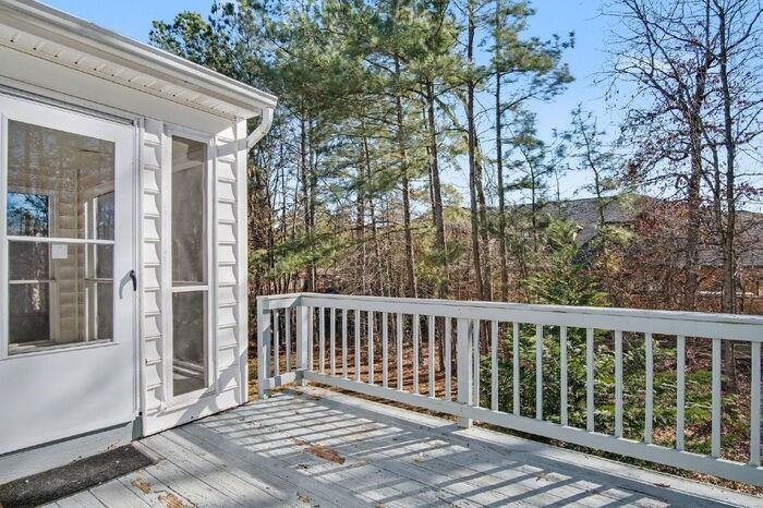 11704 Park Forest Ct - Photo 7 of 28