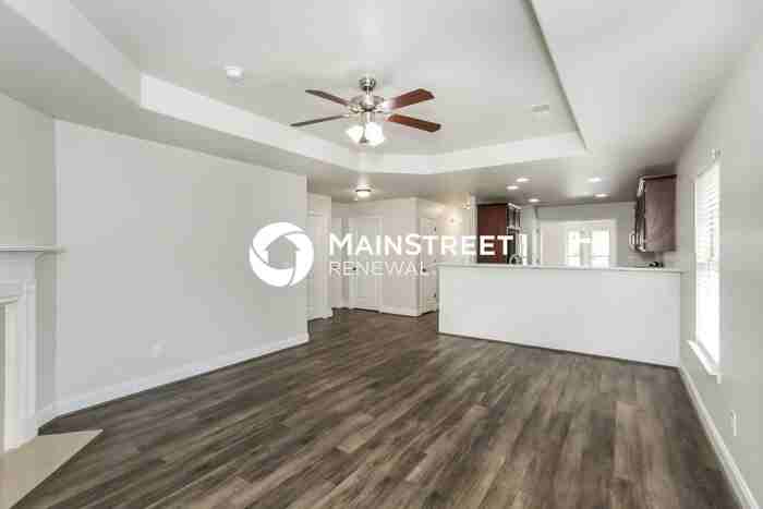 157 Hillcrest Dr - Photo 4 of 16