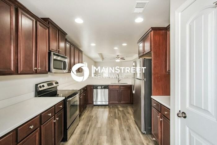 157 Hillcrest Dr - Photo 7 of 16