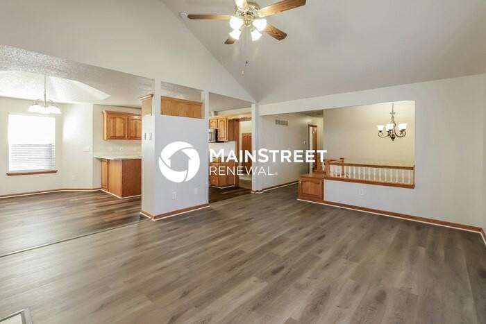 309 Sw Creek Ridge Dr - Photo 2 of 19