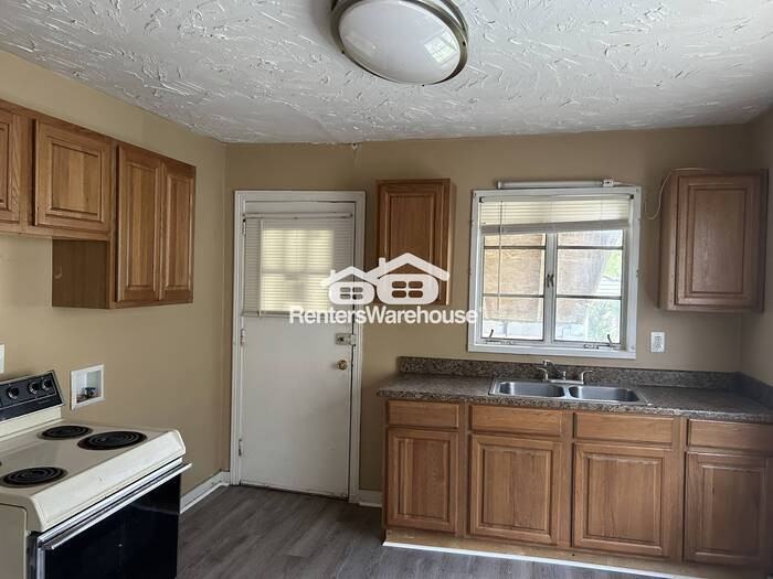 1520 17th Way Sw - Photo 2 of 12