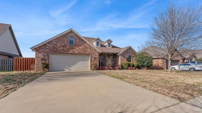 4200 Sw Cornerstone Rd - Photo 2 of 27