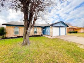 553 Edwards Dr - Photo 1 of 1