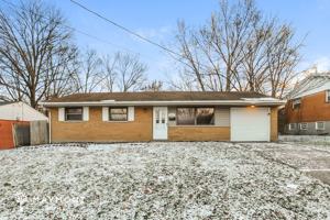 featured image of 867 Heatherstone Dr