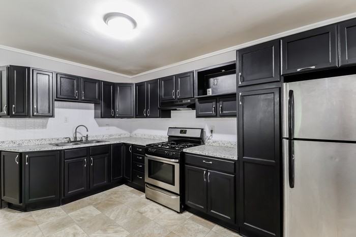 9638 Helmsley Way - Photo 5 of 10