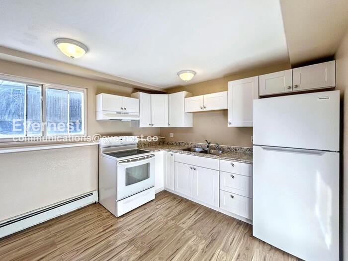 1709 Hampton S #3 - Photo 3 of 14