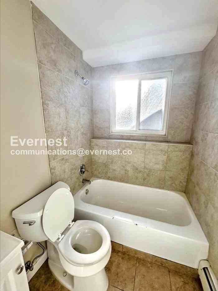 1709 Hampton S #3 - Photo 7 of 14