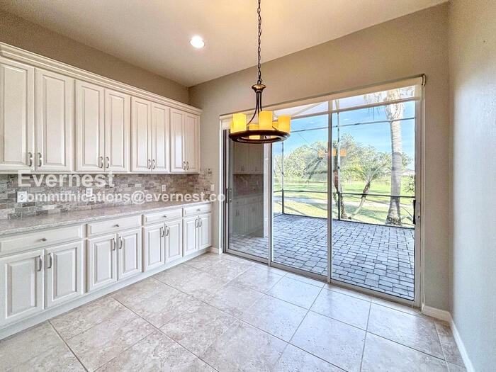 296 Del Sol Ave - Photo 4 of 31