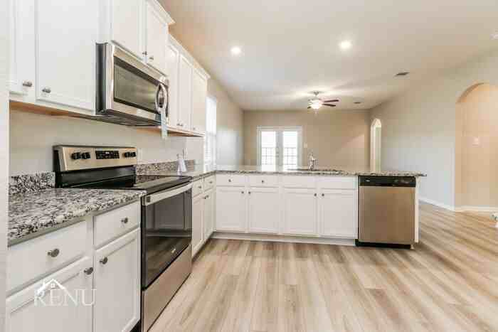 25393 Cypress Bend Dr - Photo 5 of 20