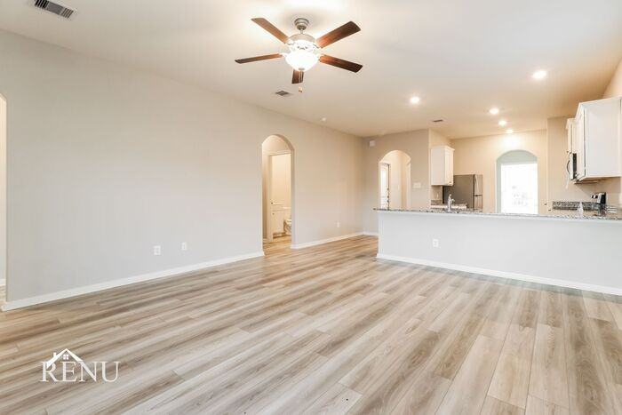 25393 Cypress Bend Dr - Photo 7 of 20