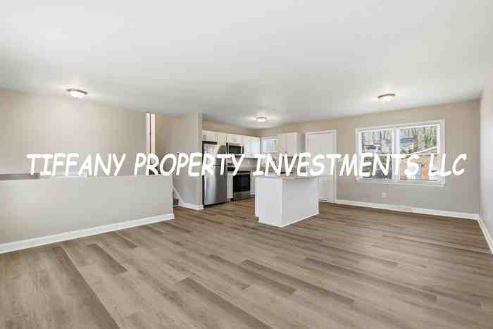 1601 Carfax Dr - Photo 3 of 25