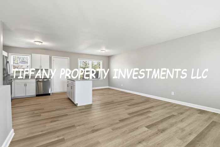 1601 Carfax Dr - Photo 4 of 25