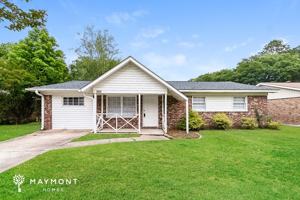 featured image of 986 Margaret Dr