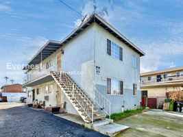 featured image of 1434 Plaza Del Amo #4