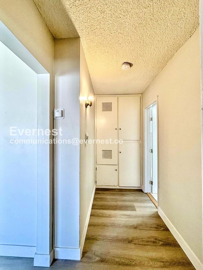 1434 Plaza Del Amo #4 - Photo 7 of 15