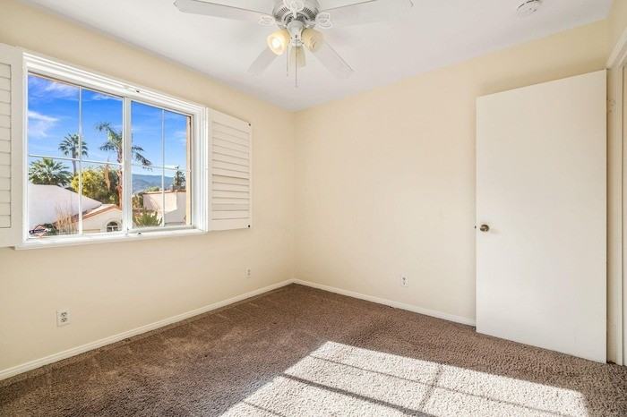 73950 Olive Ct - Photo 7 of 33