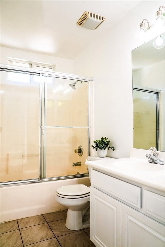 214 Violet Ave - Photo 7 of 23