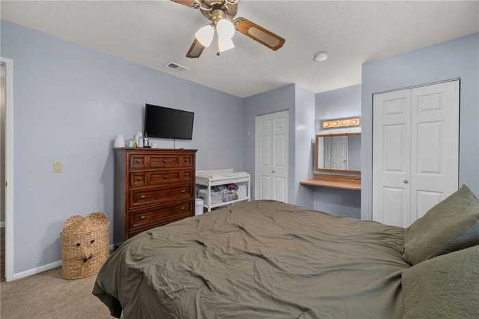 7420 London Ave - Photo 5 of 24